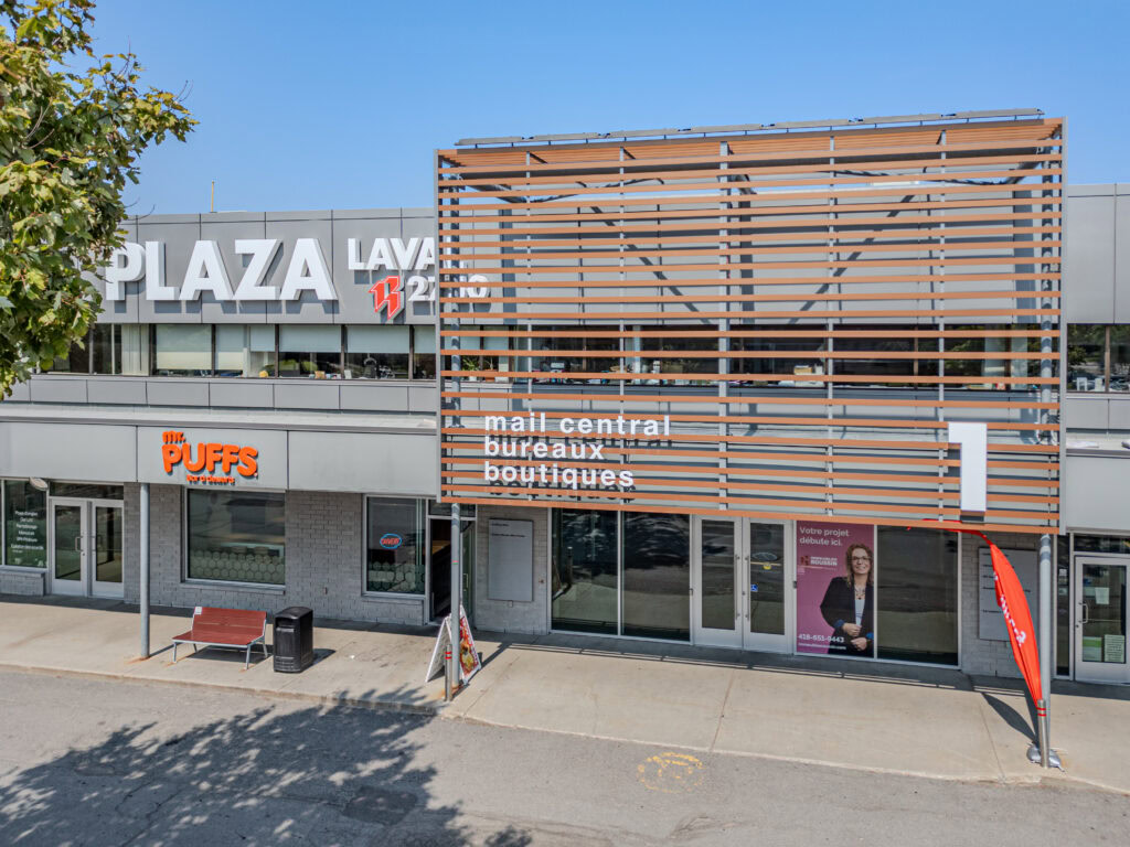 plaza laval Plaza Laval